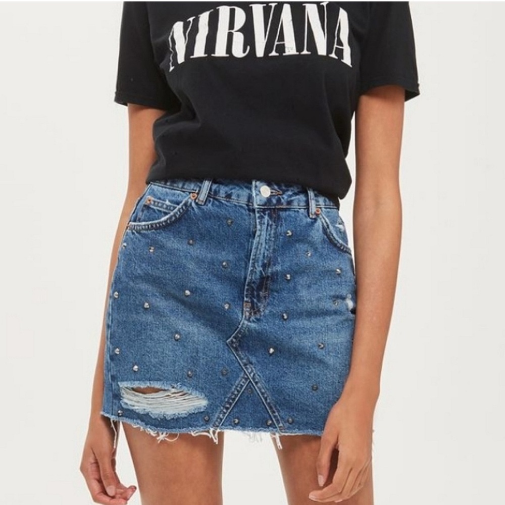 Topshop Studded Jean Mini Skirt Raw Hem Distressed Medium Wash Denim Size 2